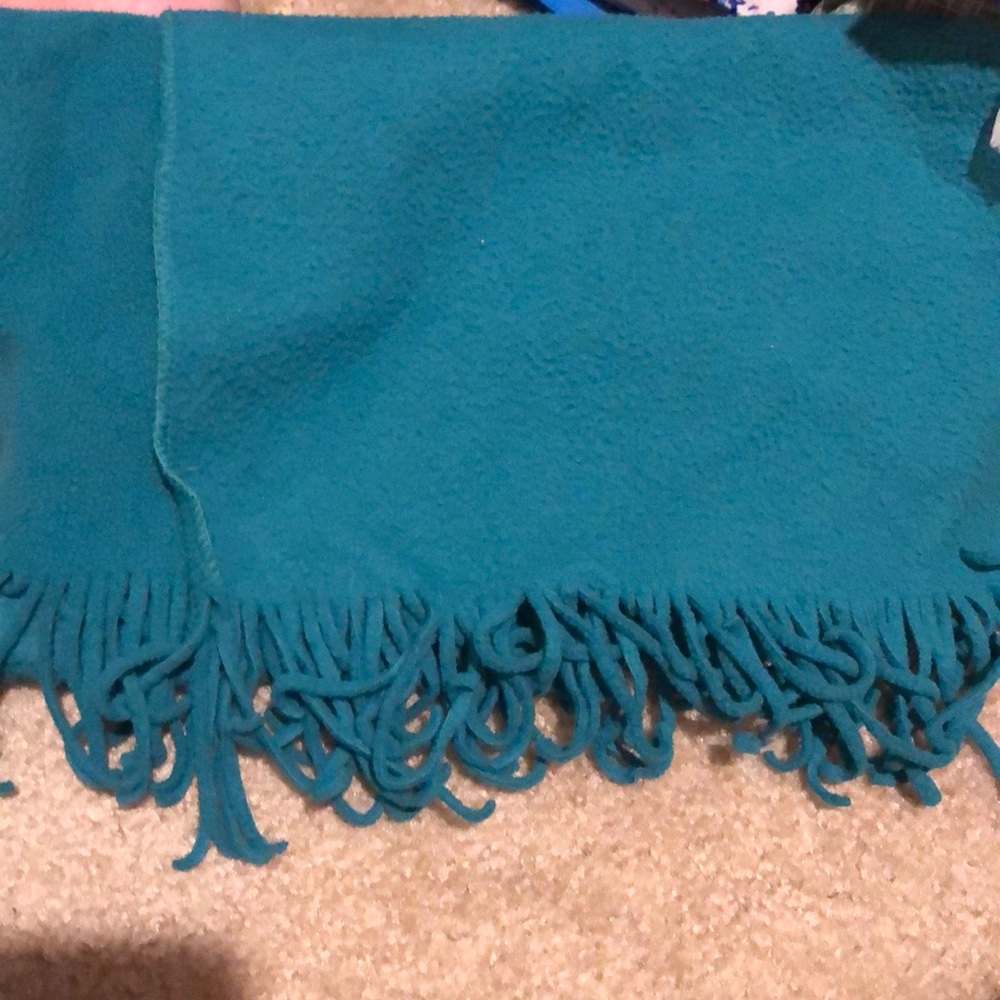 Fleece scarf